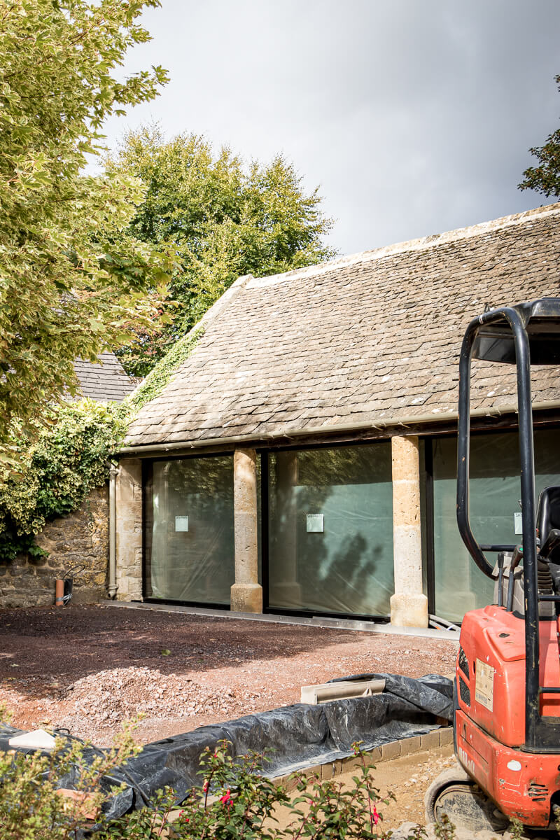 Church View House has now reached a major milestone, with the main residence finished and the clients happily moved in. Attention is now firmly on the garden annex and spa, where progress continues at pace.