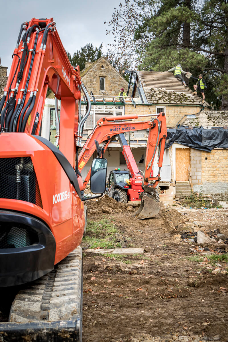 A beautiful new multifunction wedding venue and event space is beginning to take shape at Hyll Hotel, set within a stunning countryside location near Chipping Campden.